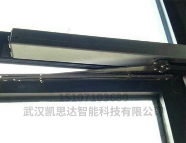 天窗齒條開窗器